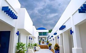 Ruhe Suites Coron